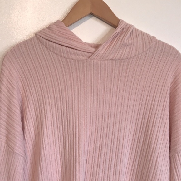 AE American Eagle Plush Hoodie sweater blush pink size Large - Picture 4 of 11